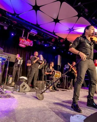La Arrolladora Irving