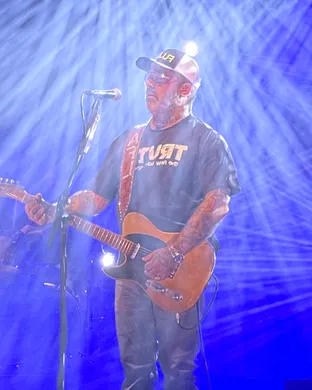 Aaron Lewis and The Stateliners Fort Worth