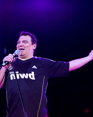 Carlos Mencia Dallas