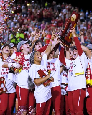 Oklahoma Sooners Softball Arlington